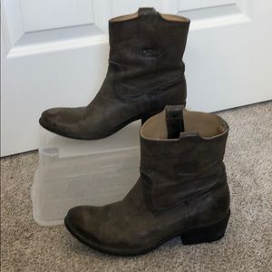 FRYE Boots Olive